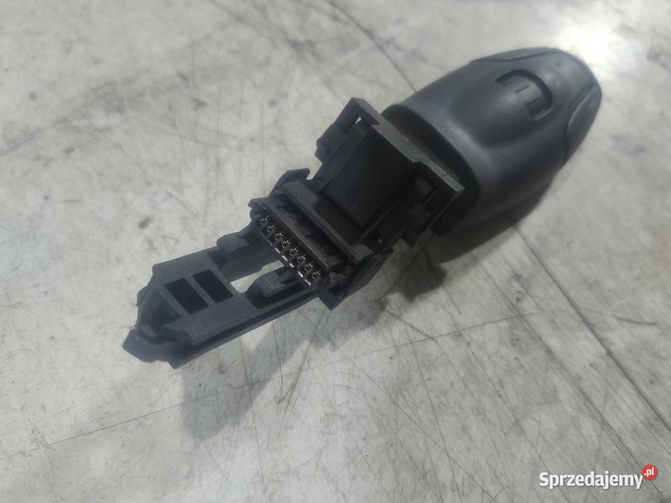 PRZEŁĄCZNIK RADIA PEUGEOT 307 20 HDI 96413388ZL osobowe