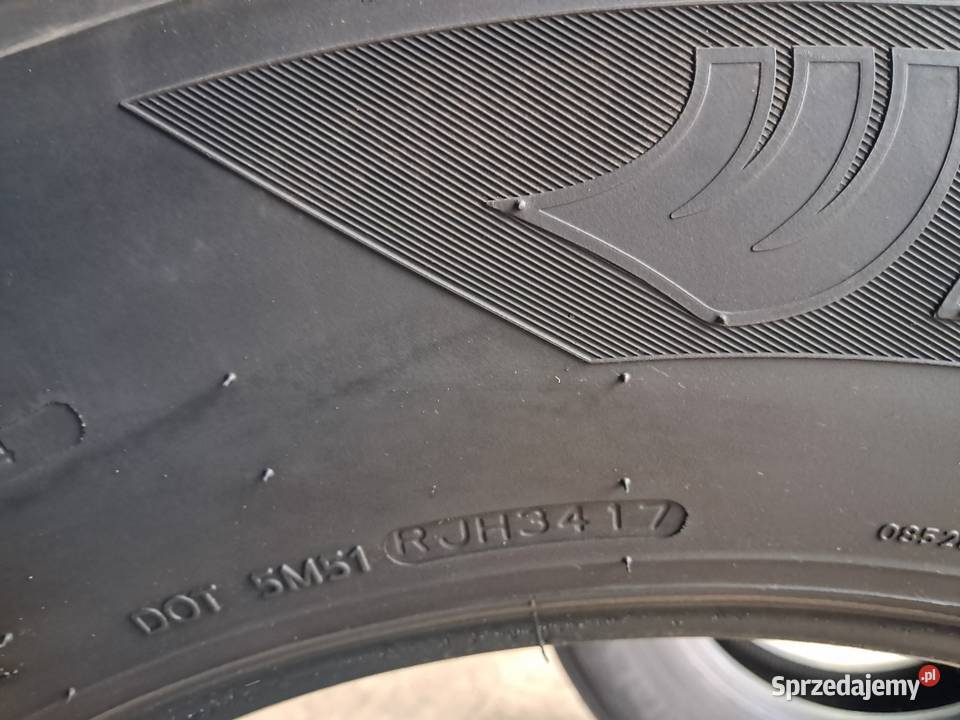 Opona 31570 R225 Hankook AL10 ecube świętokrzyskie Wola Kiełczyńska