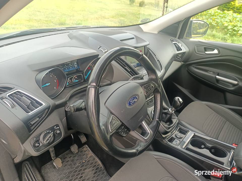 Ford Kuga 20 TDCi FWD Titanium manualna