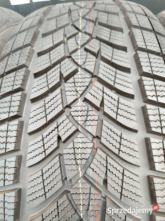 A50 Opony nowe zimowe 2656018 Goodyear SUV Bąków sprzedam