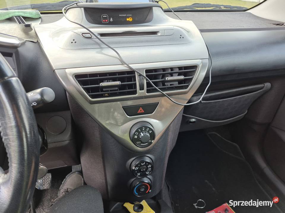 Toyota iQ sprzedam