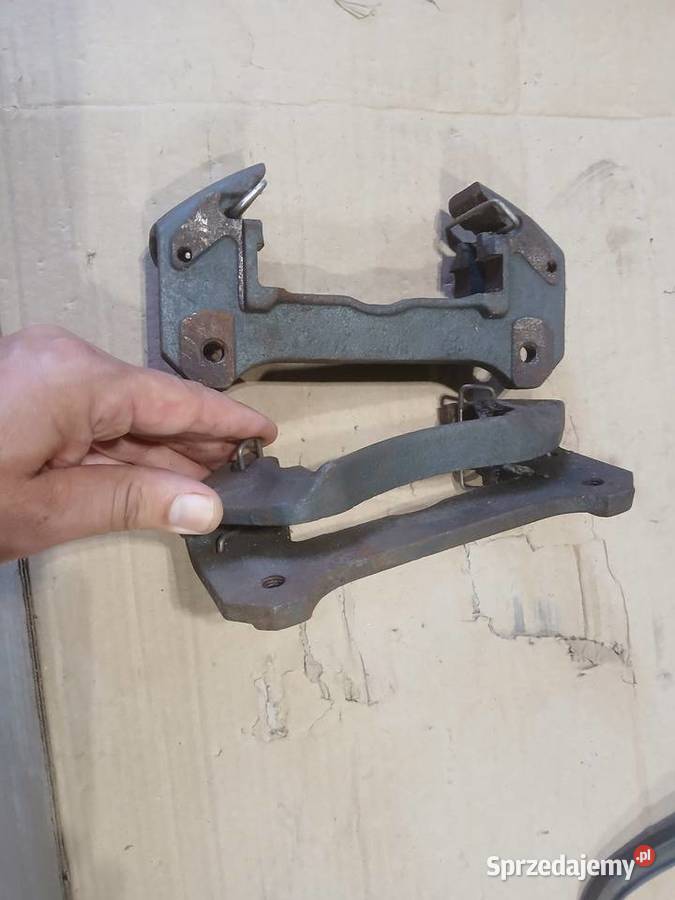 Jarzmo zacisku hamulcowego do fiata 125p Zaciski i jarzma Koluszki