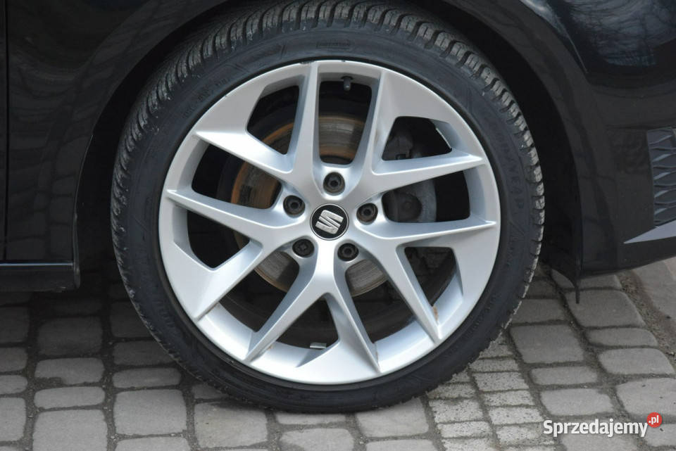 Seat Leon 14TSI FR Navi Tempomat Led PDC Nowy Samochody osobowe Majdan Sieniawski sprzedam