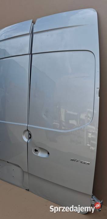 MERCEDES SPRINTER W907 W910 DRZWI TYŁ LEWE PRAWE dostawcze Bieleń sprzedam