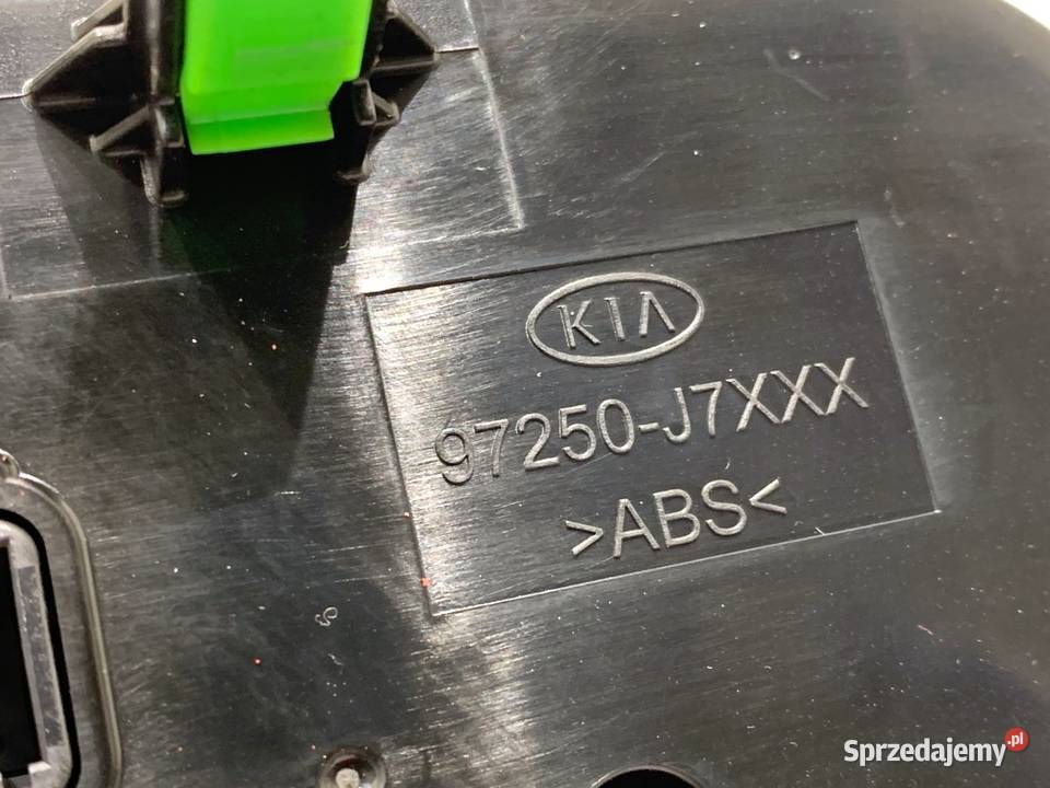 PANEL STEROWANIA NAWIEWU KIA CEED 97250J7XXX Panele sterowania, przełączniki