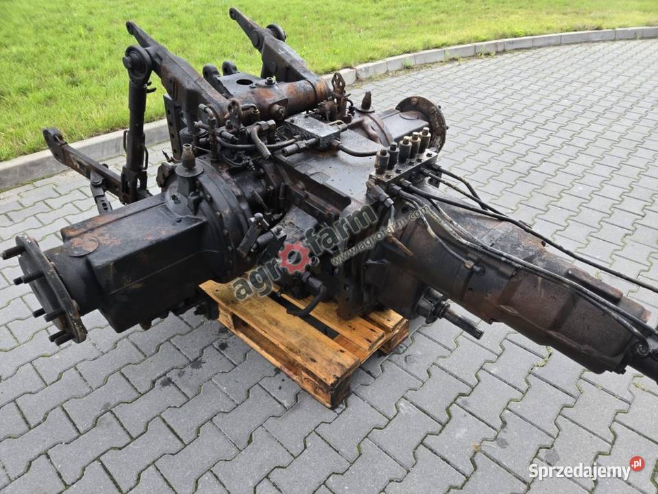 Skrzynia biegów most tylny Valtra N91 TB07881 Byków