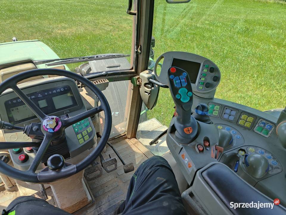 FENDT 718 Ostrowiec Świętokrzyski