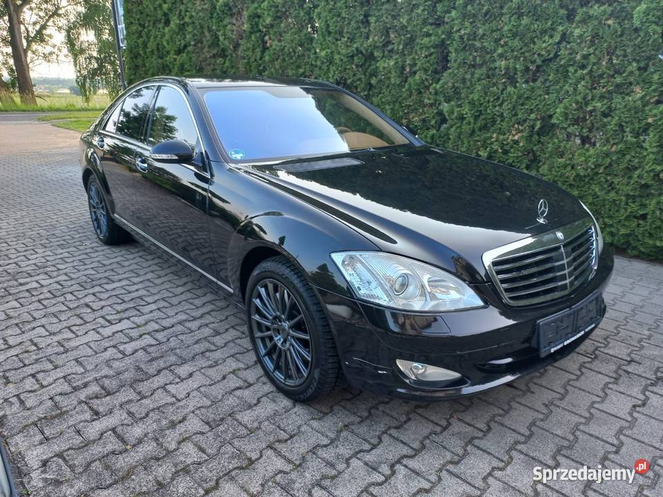 MercedesBenz w221 klasa S bogate wyposażenie lakier metallic