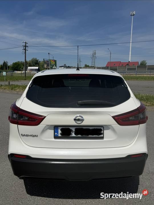 Nissan Qashqai 12 benzyna 2018 Lift salon niski