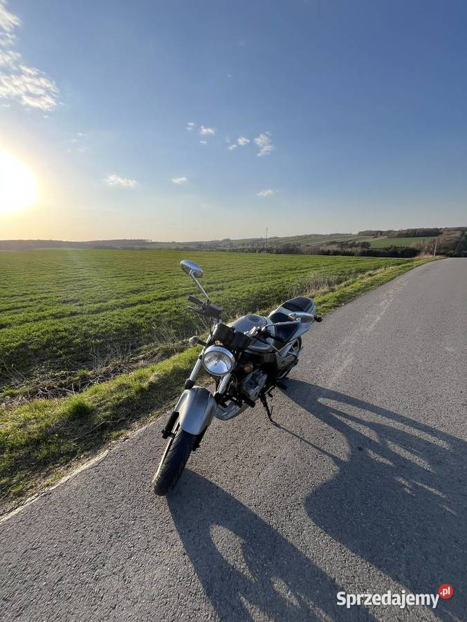 Daelim Roadwin 125 13 przebiegu naked Tarnawatka-Tartak sprzedam