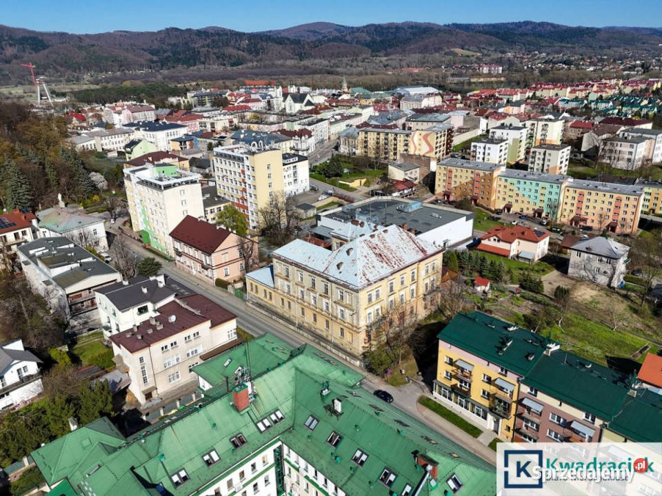 sprzedaży kamienicy Sanok Sienkiewicza 3840m2 podkarpackie