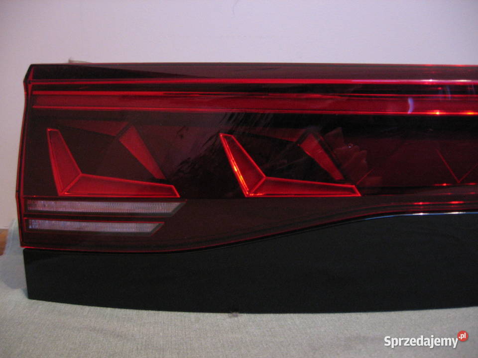 760945307E VW Touareg Tylna lampa blenda tylnej Warszawa