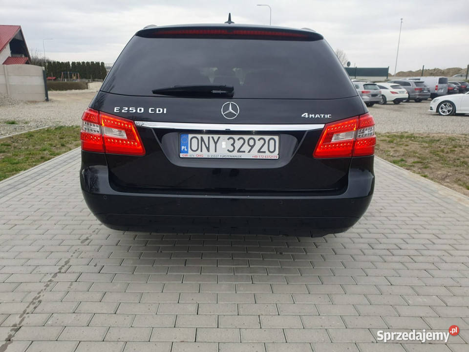 Mercedes E 250 22cdi 204 Avantgarde 4matic Strobice