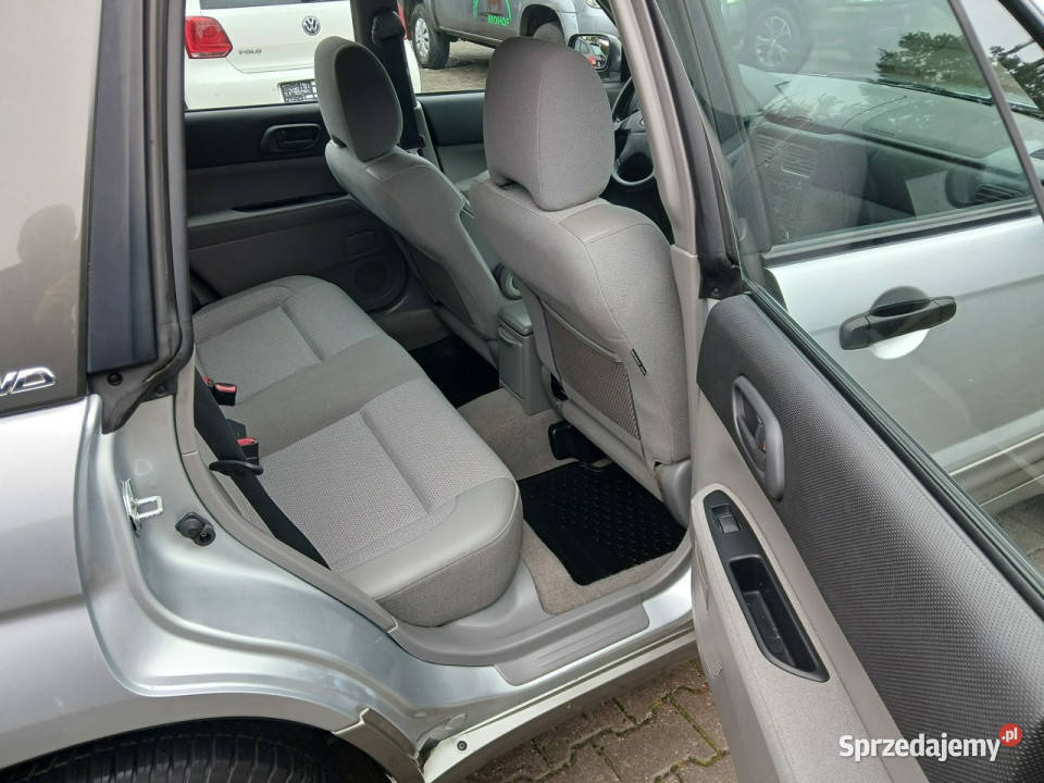 Subaru Forester 20i AUTOMAT 4X4 klima elektryka VAT marża Gryfino