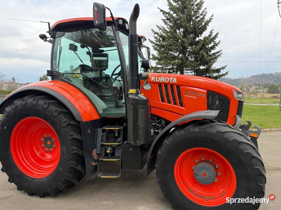 Ciągnik rolniczy Kubota M717 Premium Power Nowa Ruda