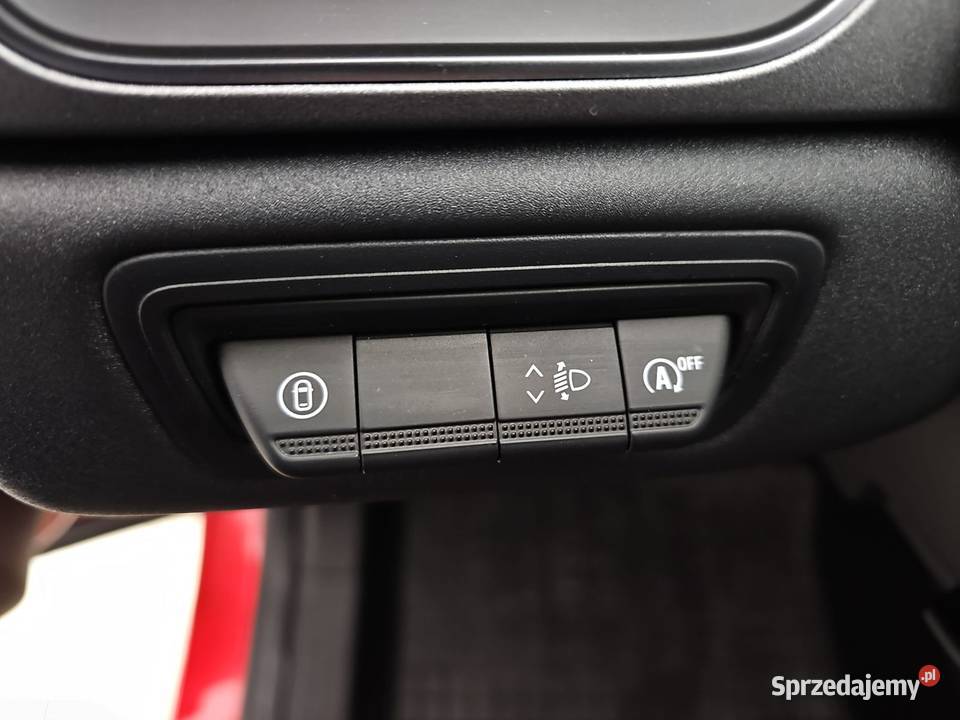 Captur 10 TCe Techno