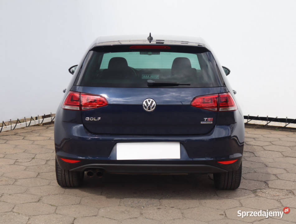 VW Golf 14 TSI światła przeciwmgielne