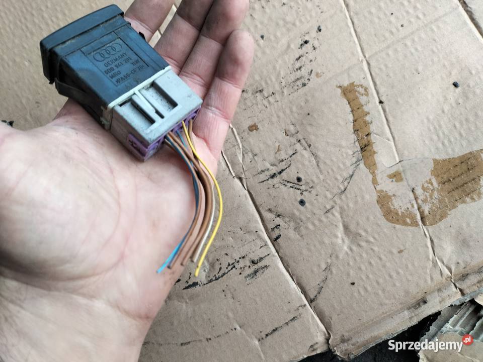 WŁĄCZNIK REGULACJI ŚWIATEŁ AUDI A4 B5 8D0941301 Kamień-Kolonia