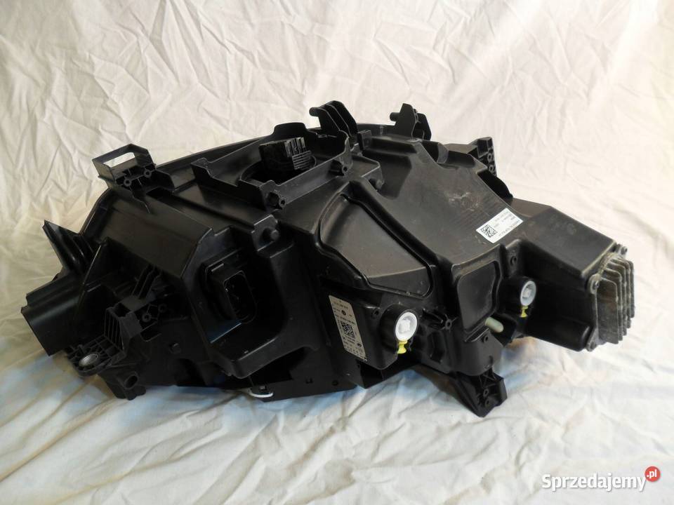 REFLEKTOR PRZÓD STRONA LEWA VOLKSWAGEN ID3 Lampy przednie wielkopolskie Nowy Tomyśl sprzedam