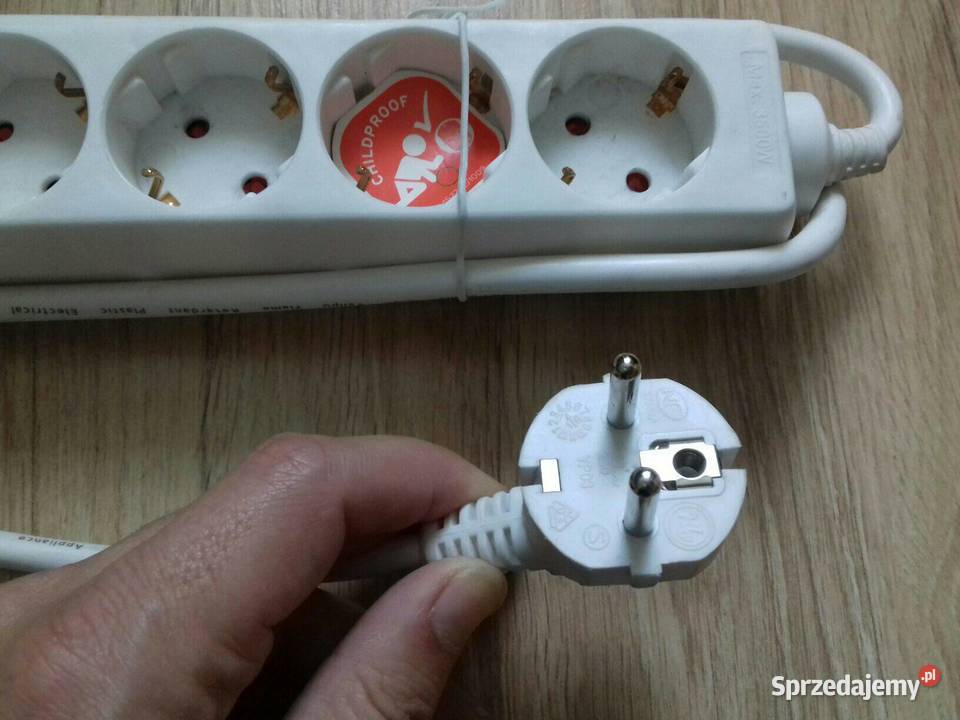 Przedłużacz elektryczny 230V 6 gniazd 16A 14m Bydgoszcz