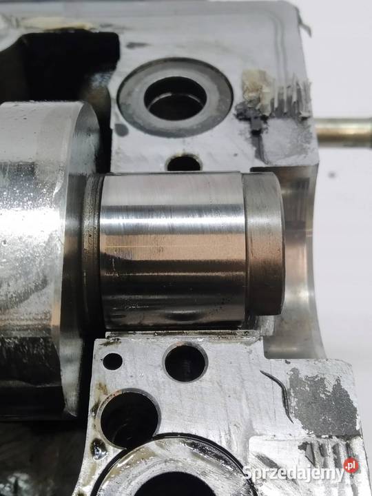 GŁOWICA KOMPLETNA 038103373R 19 TDI VW