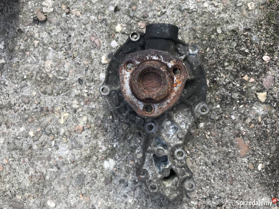 Pompa wody audi 80 b4 Małomice