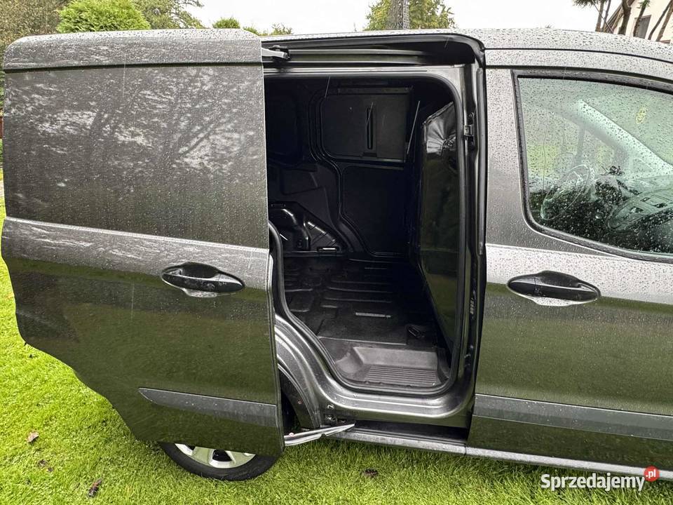 Ford transit courier 2021 niski przebieg polskii Mirachowo