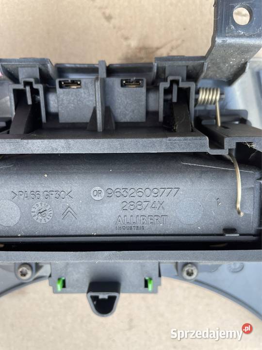 Ramka konsoli środkowej 9632609777 citroen c5 osobowe Szczecin