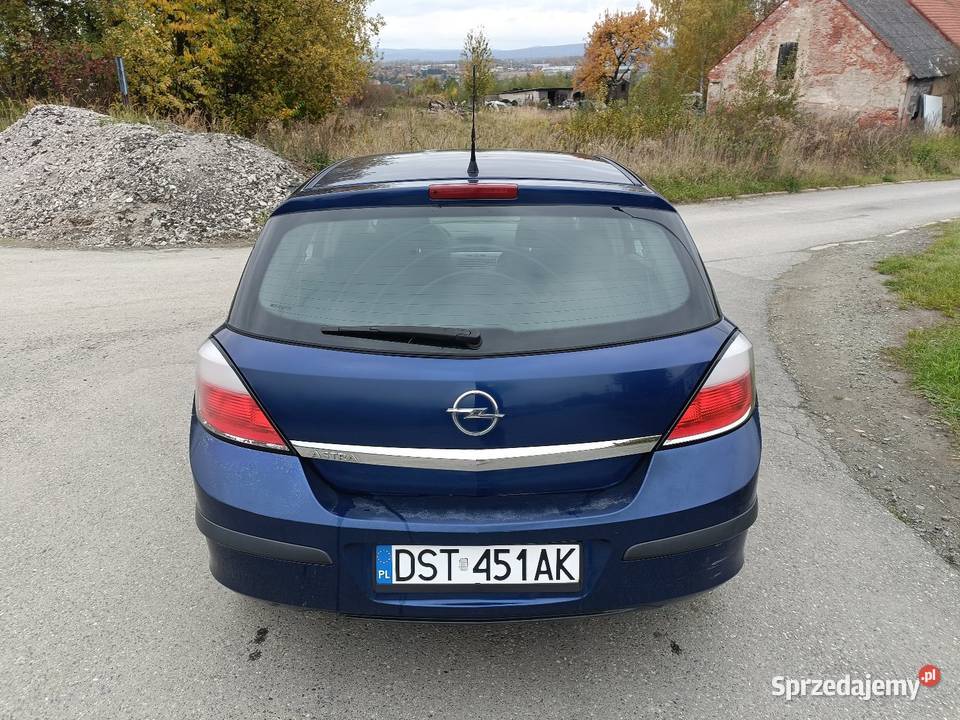 Opel Astra h benzynka 16 ważne opłaty