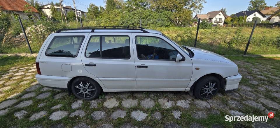 Golf 3 kombi belka ośka oś tylna zderzak drzwi
