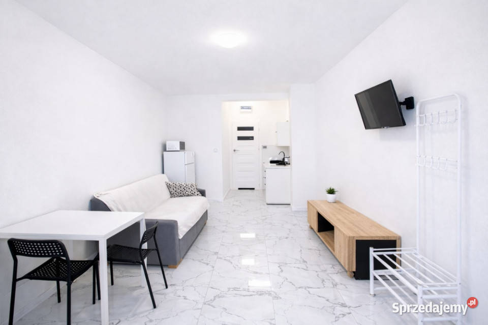 Lokal na parterze Aleja 29 Listopada