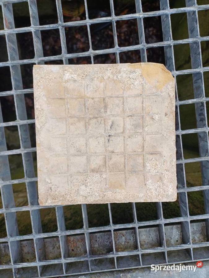 Stara 120 lat płytka podłogowa ceramiczna rogowa Lubań