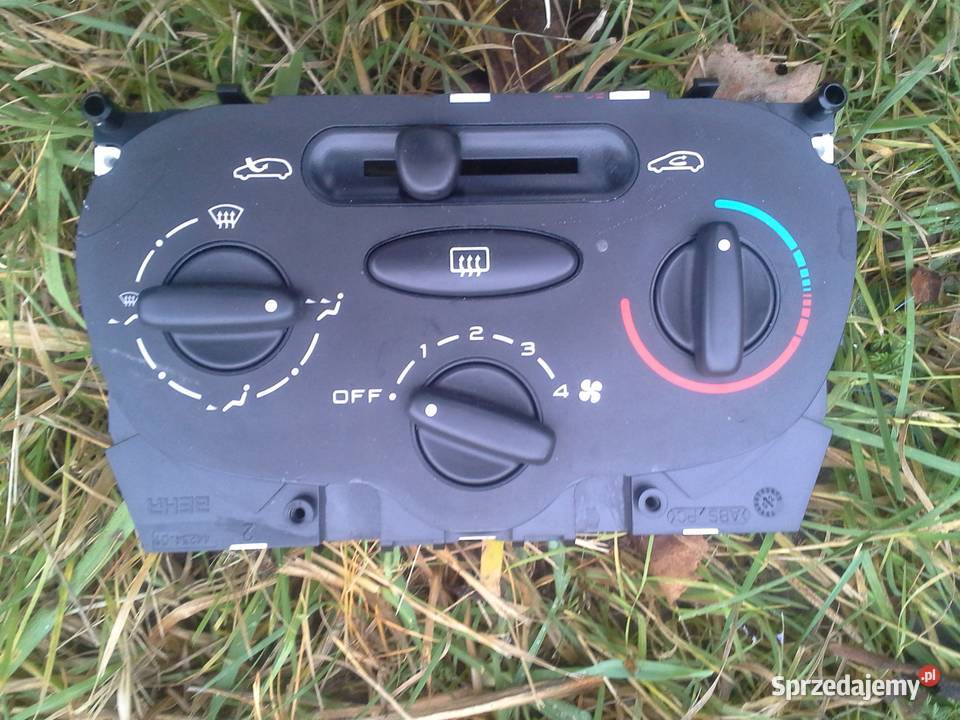 PEUGEOT 206 panel nawiewu panele sterowania, przełączniki Dębno