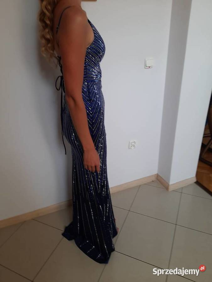 Sukienka granatowa błyszcząca z wiązaniem na sprzedam