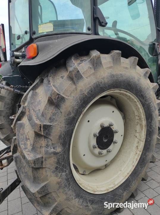 Opony 34 i 24 cale komplet podkarpackie Giedlarowa