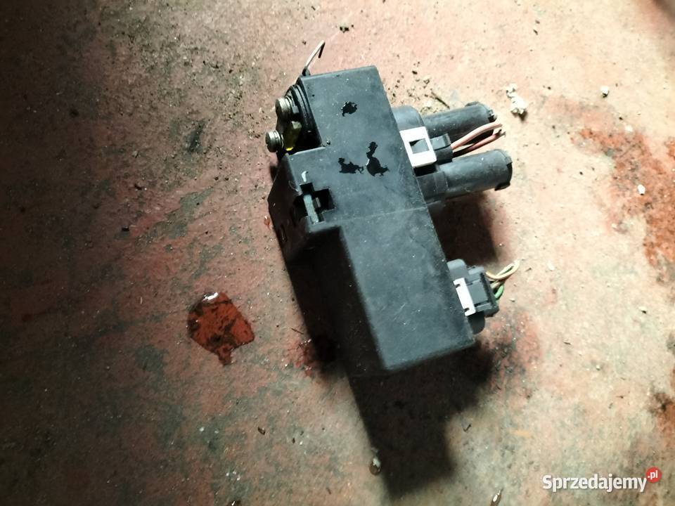 Przekaźnik wentylatora 357919506A Kamień sprzedam