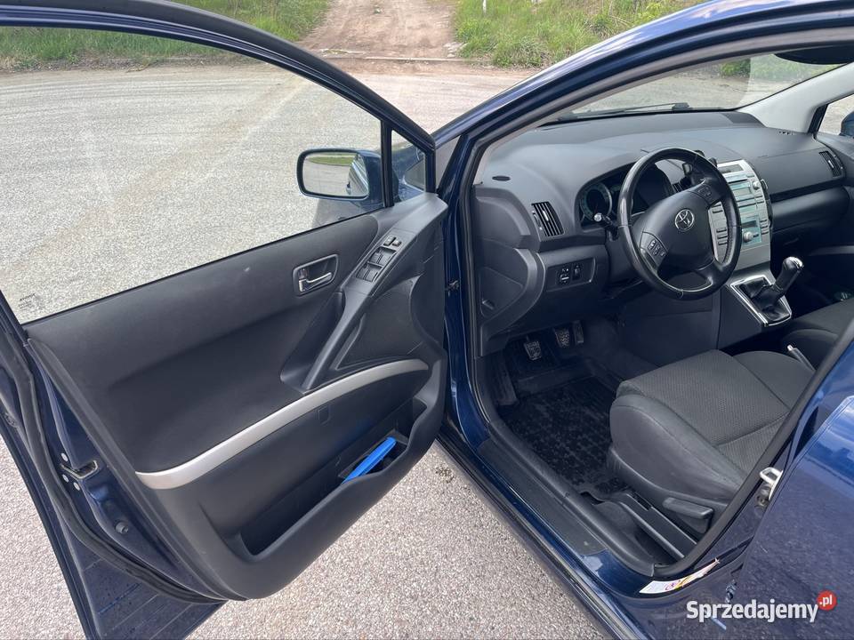 Toyota Corolla Verso Ełk