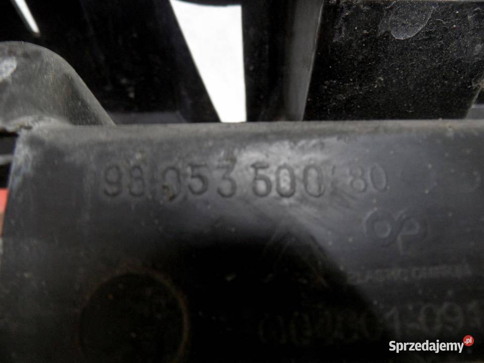 CITROEN DS3 LIFT 15r tylny zderzak środkowy osobowe