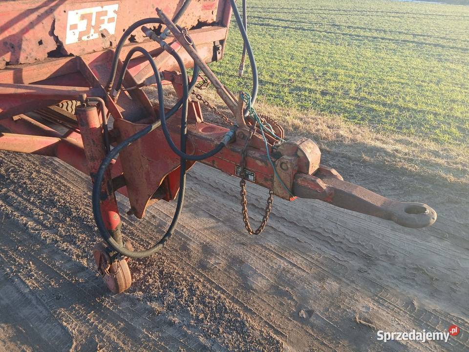 Rozrzutnik JF AV 6000H Tandem 7 ton pomorskie