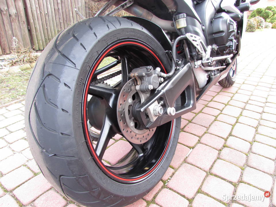 spszedam YAMAHA R1 RN 19 2008
