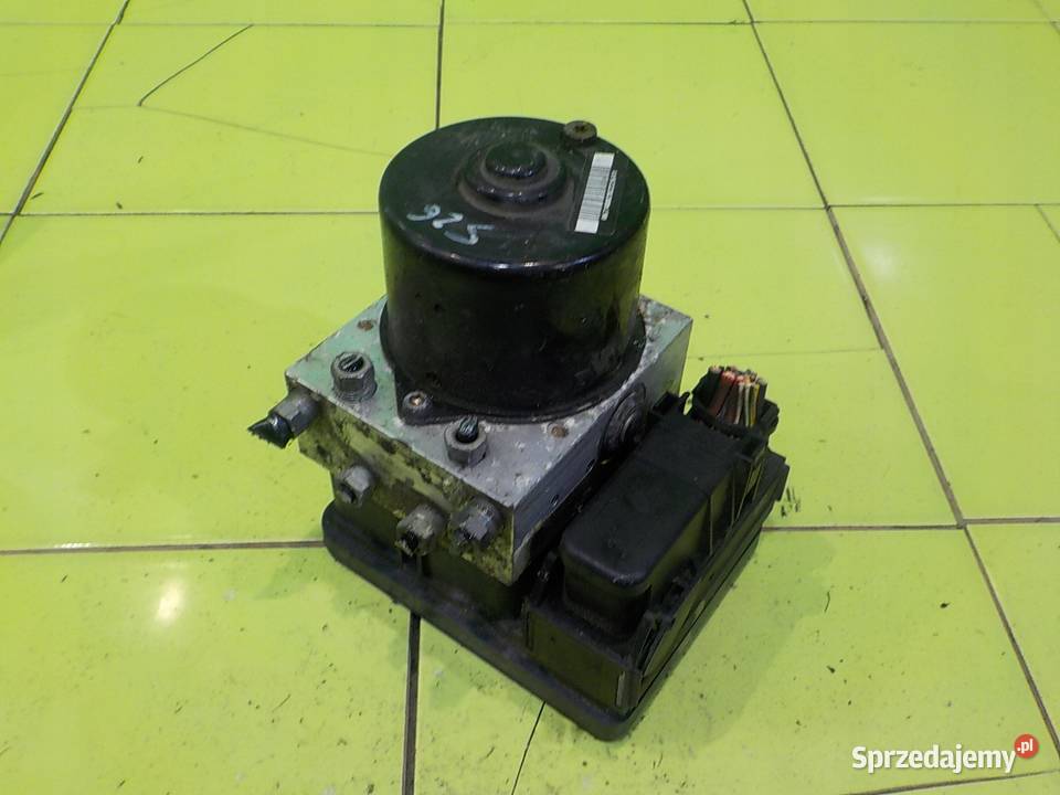 VOLVO V50 24 B 04r KOMBI pompa ABS 30647857A