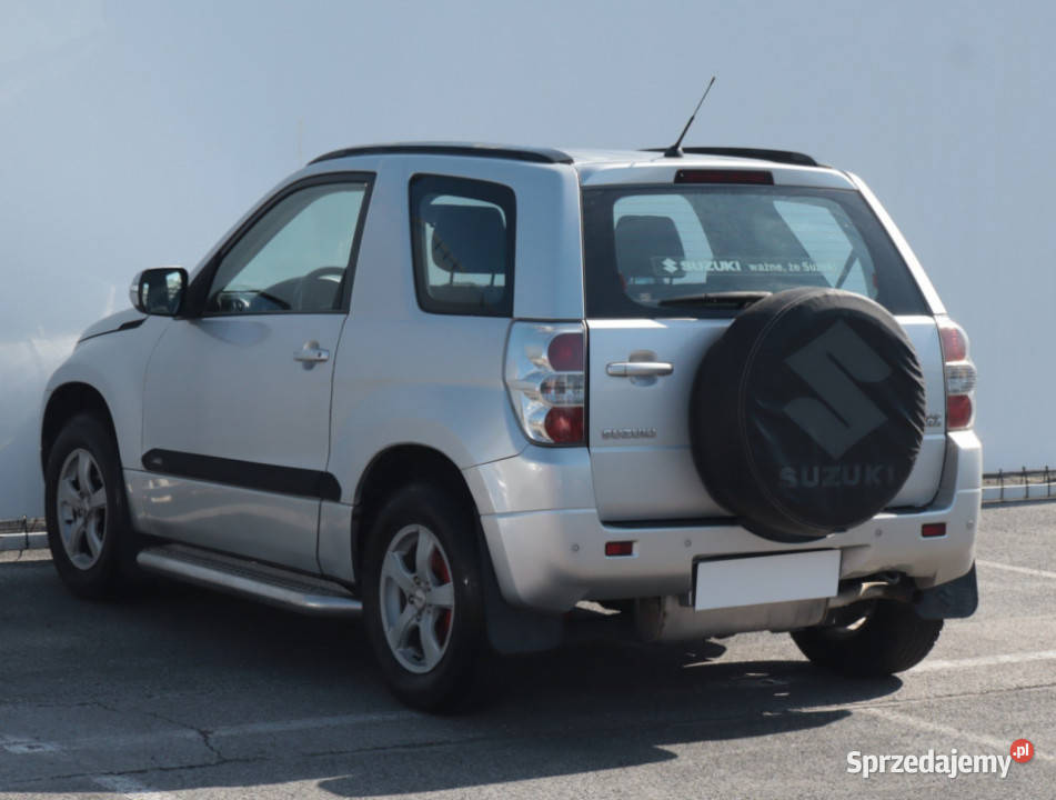 Suzuki Grand Vitara 16 podgrzewane fotele