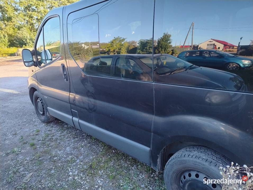 Opel Vivaro 19 dti 9 osobowy bus 40300km