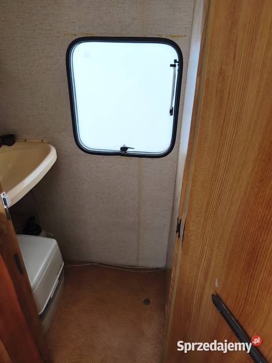 Przyczepa kempingowa lekka Dmc 800 idealna Kąpino