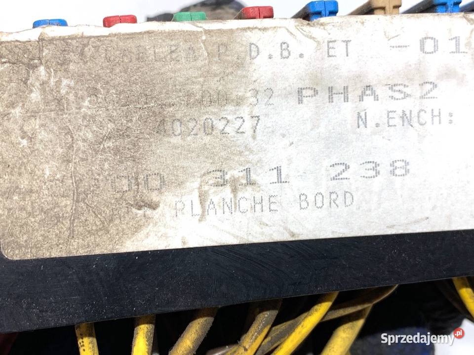 SKRZYNKA BEZPIECZNIKÓW OPEL MOVANO A Bus 25 115