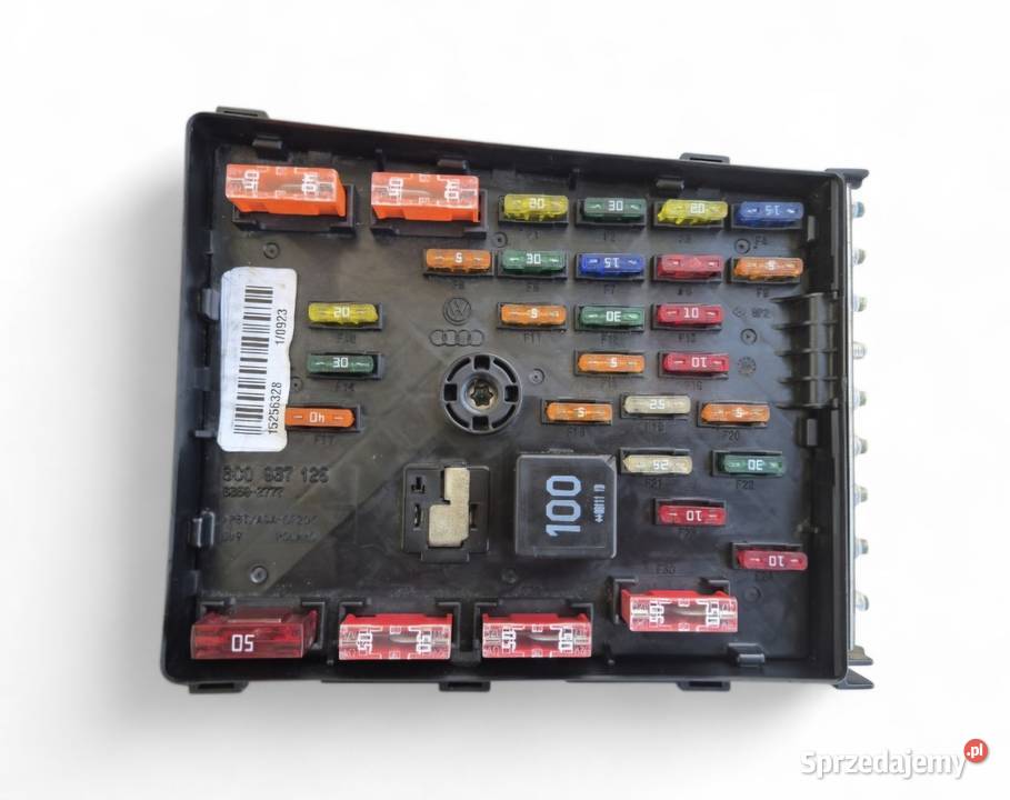 SKRZYNKA BEZPIECZNIKÓW VW PASSAT B6 3C0937125
