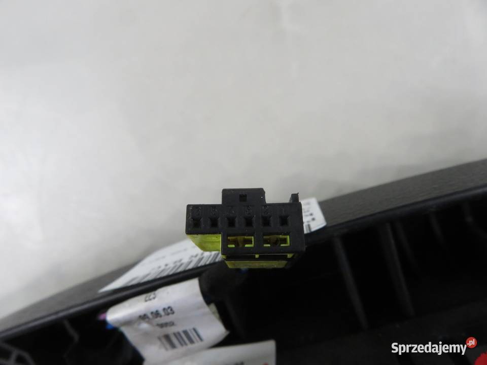 PODUSZKA KIEROWCY BMW E65 33676177502X