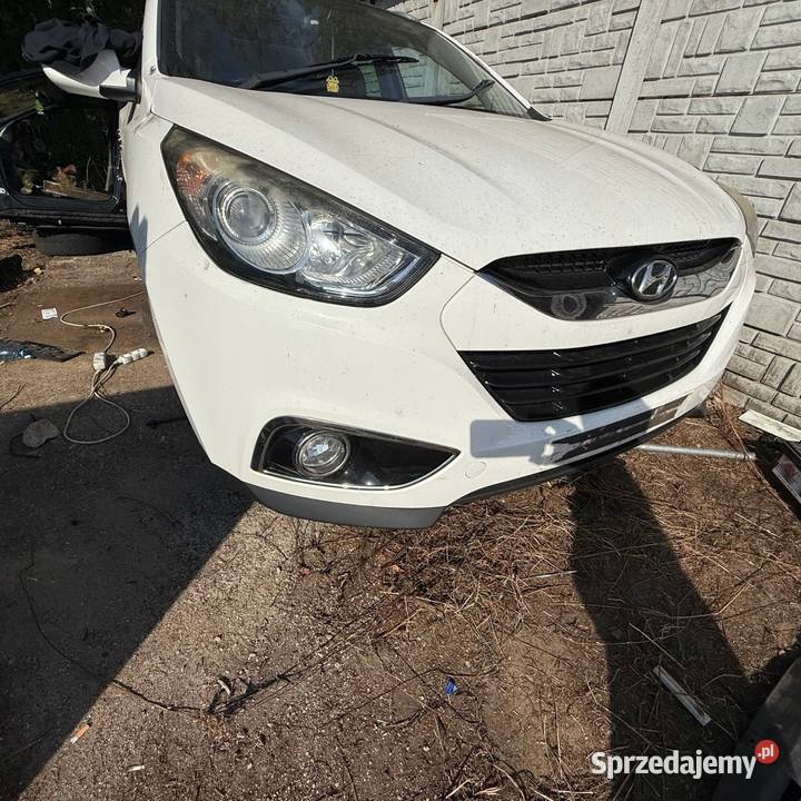 Zderzak przód przedni kompletny do założenia Zderzaki Barłogi