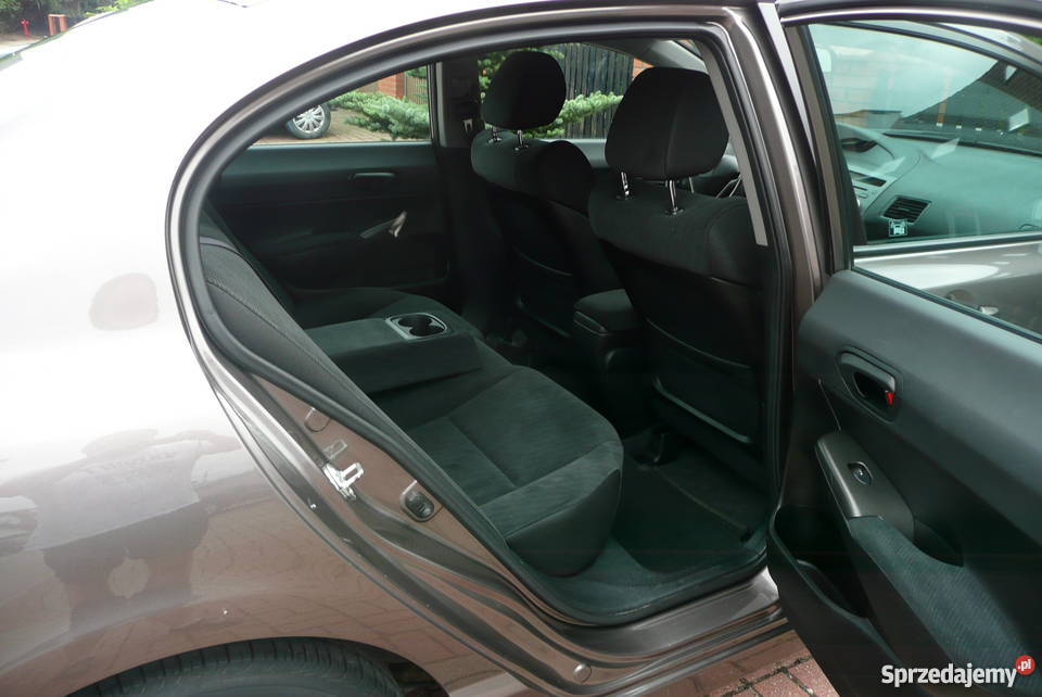HONDA CIVIC VIII 2011 r 18 140 SEDAN radio warmińsko-mazurskie