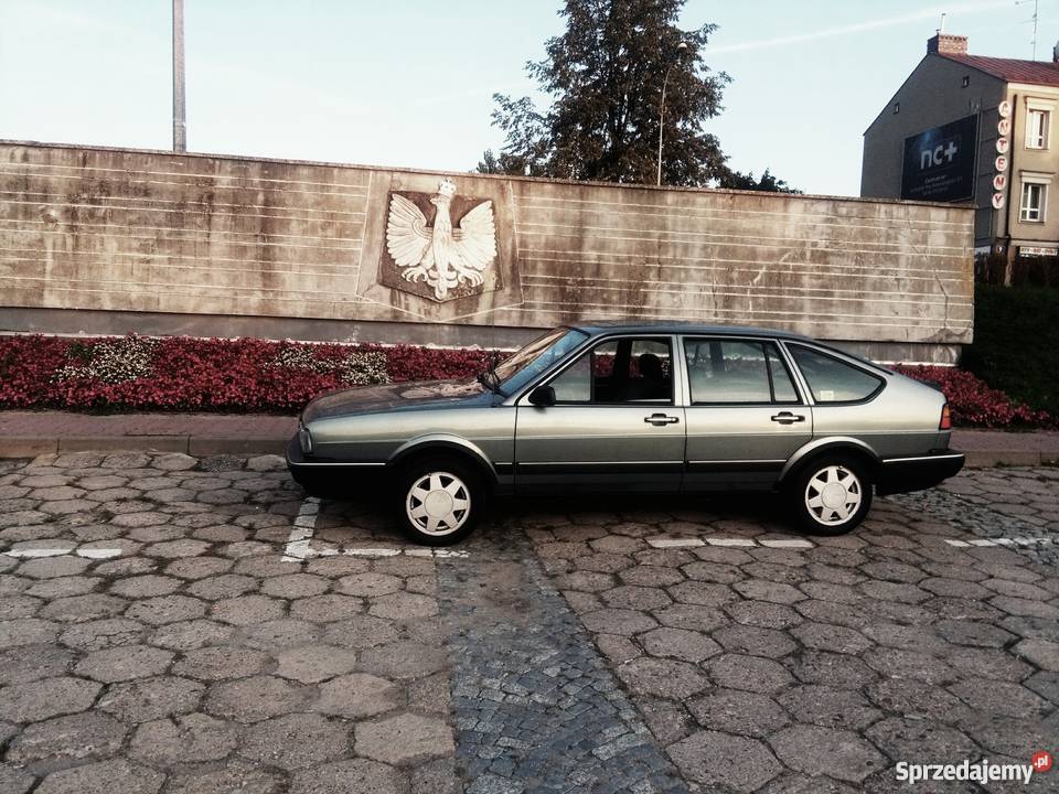 vw passat b2 30latek szczupak 16 benzyna Łomża